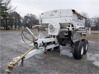 Valmar 500 Fertilizer Spreader