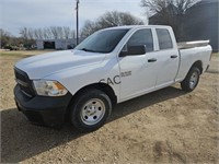 *2018 Ram 1500 Crew Cab Gas