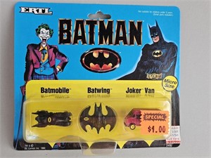 Ertl DC Batman Micro Size Batmobile Batwing