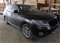 2014/15 Nissan Pathfinder SV 4WD SUV