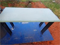 4' Wide Table Tops with Mounting Brackets, Weight