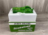 John Deere AO Streamlined Grove & Orchard, 1/16