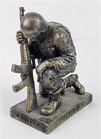 Dicksons Praying Soldier Resin Figurine