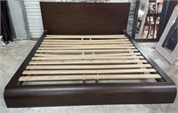 King Wood Platform Bed Sleek Modern Design ,