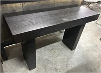 Black desk with one drawer