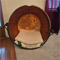 Copper Kettle with two quilts