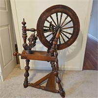 Wooden Spinning Wheel