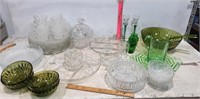 Lot of glassware, green glass