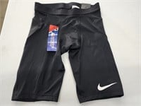 $49 NWT Nike Pro Tight Fit Tights Size Small