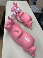2 pigs water decor, 24 inch long