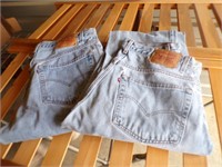 2X Pair's of 505 Levi blue jeans