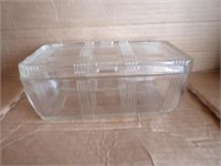 Vintage, glass Refrigierator dish w/lid