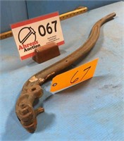 Pump Handle 32 in