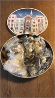 Tin Full of Old Buttons