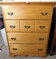 Wood Dresser, 4 drawer