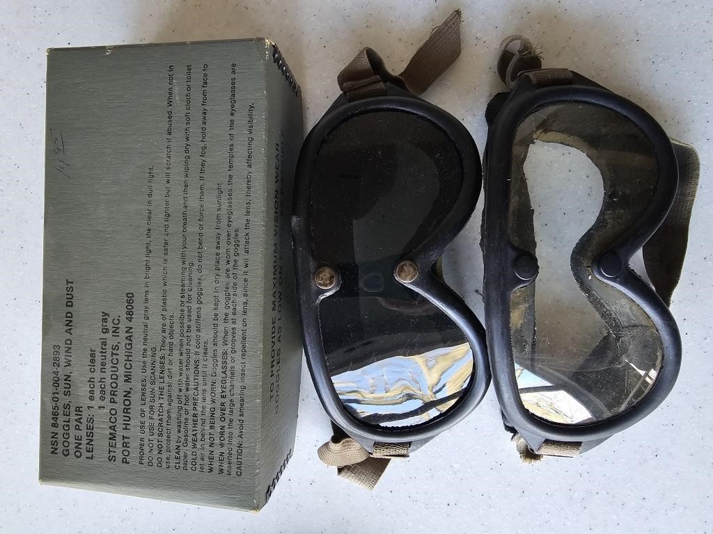 EARLY MILTARY FLIGHT GOGGLES 1 W/BOX  & 1 NOT