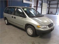 1999 PLYMOUTH VOYAGER