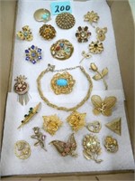Vintage Goldtone Jewelry