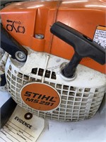 Stiihl chainsaw has compression