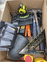 Mix box utility belts, hammer kneepads and more