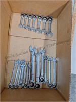 Box lot, Ratcheting wrenches,with 7 Ratcheting