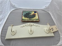3-Hook Wall Hanger 18"L & Rooster Plate