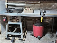 DELTA  10" CONTRACTOR TABLE SAW W/DUST COLLECTOR &