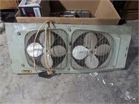 Vintage Double Fan, Tools