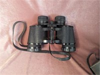 Winfield Binoculars in Case
