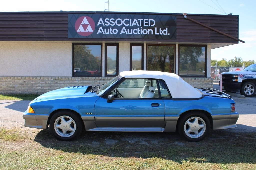 1993 FORD MUSTANG GT CONVERTIBLE