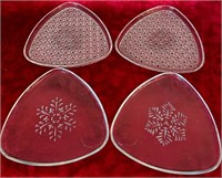 D - LOT OF 4 HOLIDAY PLATES (L118)