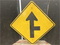 Road sign- Intersect right