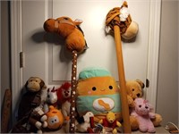 Stick Animals & Stuffed Toys