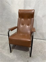 Vintage Vinyl Lounge Chair - Height 1120mm