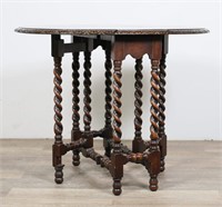 William and Mary Style Gate-Leg Tavern Table
