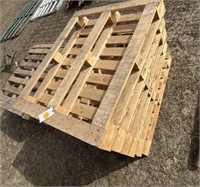 (6) Wood Pallets