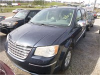 2008 CHRYSLER TOWN & COUNTRY
