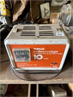 MONTGOMERY WARD 10AMP MANUAL BATTERY CHARGER