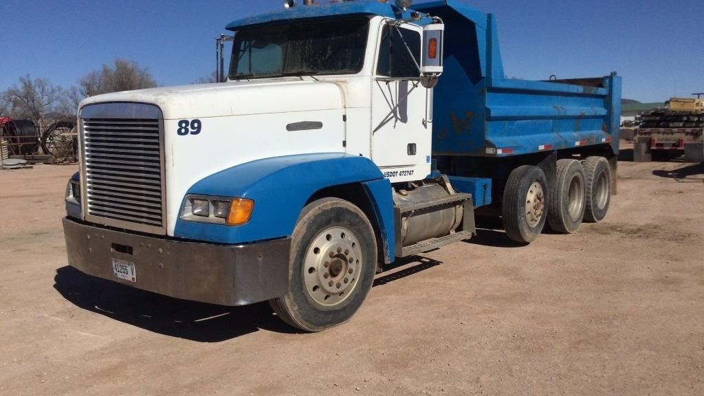 1989 FREIGHTLINER FL1 Dump Truck