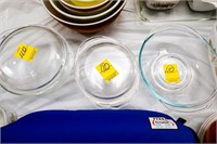(3) Various Size Pyrex Baking Dishes with Lids and