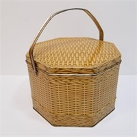 Wicker Design Tin - Loose Wiles Biscuit Co.