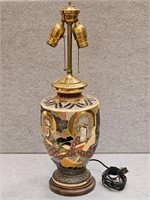 JAPANESE PORCELAIN SATSUMA VASE URN TABLE LAMP