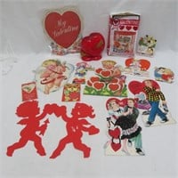 Vintage Valentine's Decorations / Cards & Vase