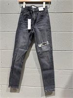 ( $75) Topshop , Boys skinny torn jeans, W 26