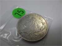 1922 Peace silver dollar, x-fine