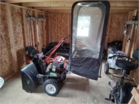 Yard Machine snow blower 8hp 26" wide