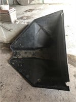 Plastic auger hopper