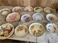 13 decorative old plates