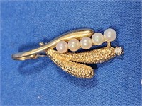 14K Yellow Gold Pendant w/Pearls-2.3gr Gold