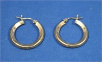 14K Yellow Gold Earrings-1.8gr